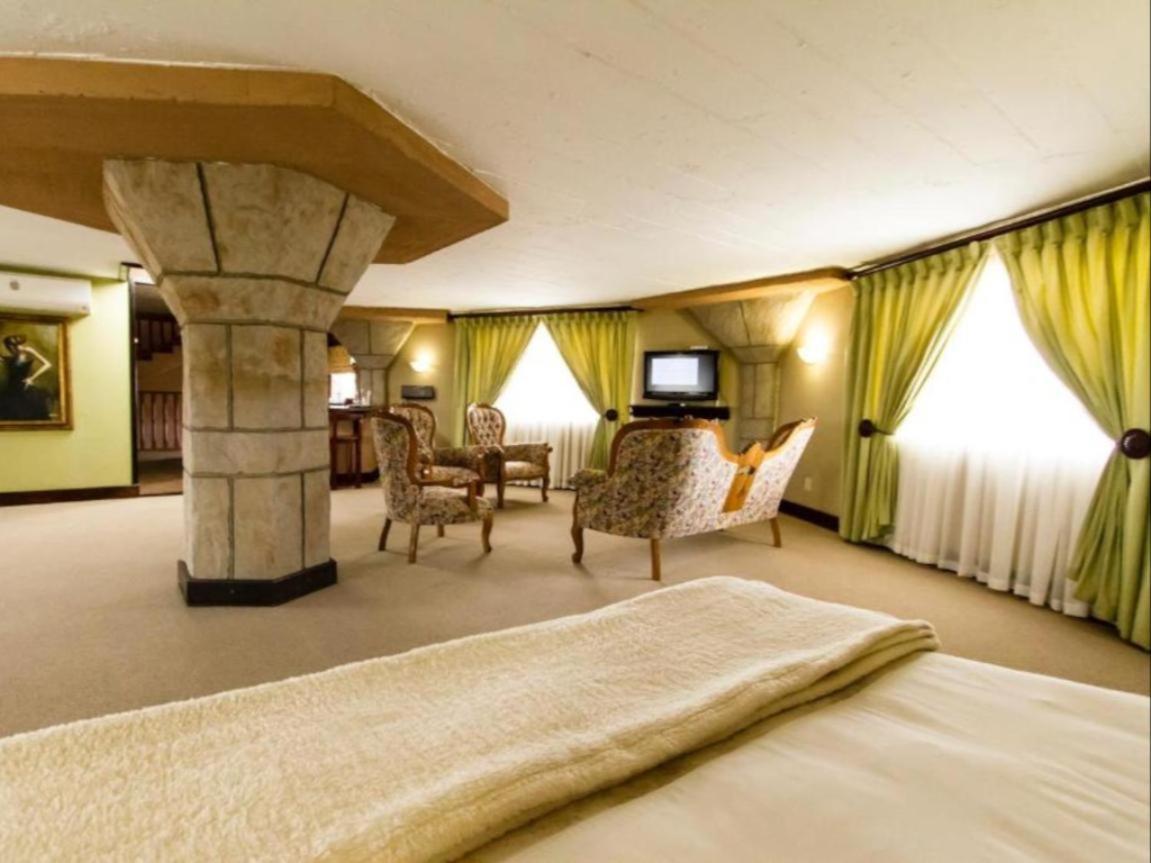 Victory Towers Hotel Bloemhof Стая снимка